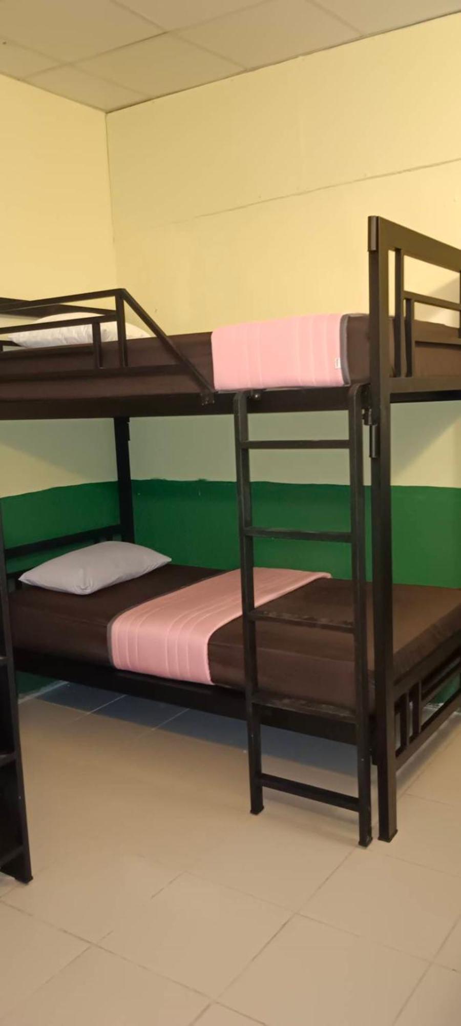 74 Guest House Hatrin Kültér fotó