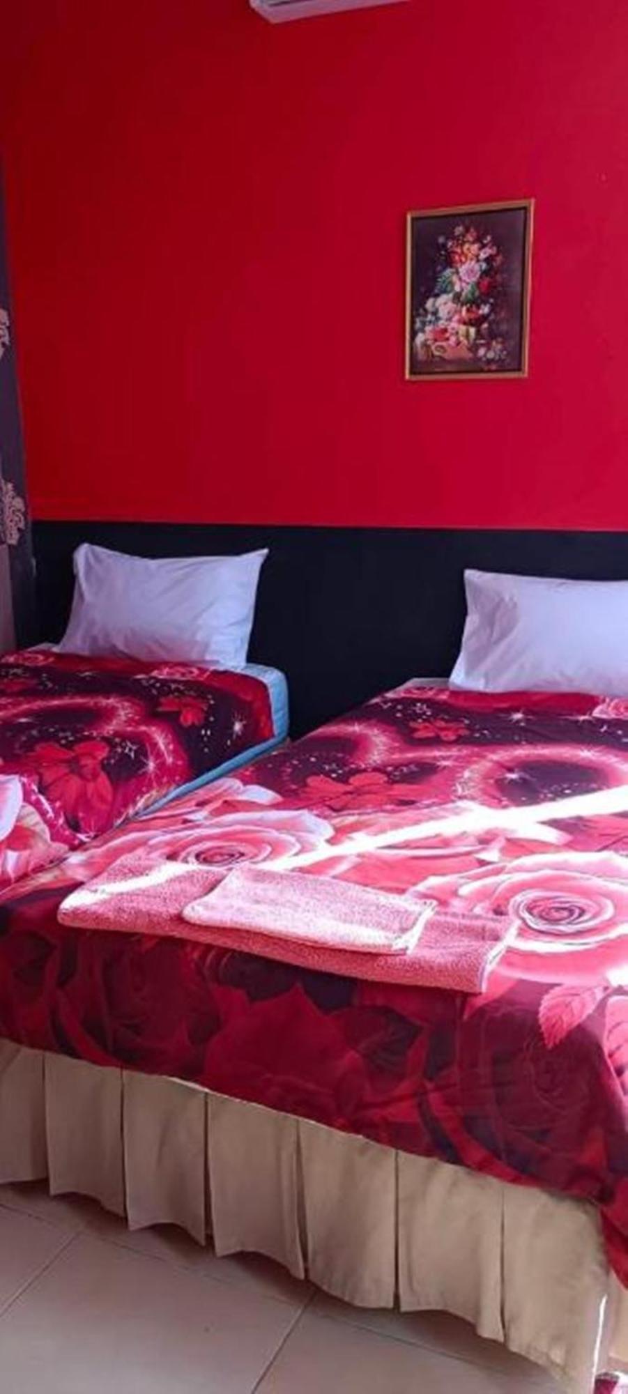 74 Guest House Hatrin Kültér fotó